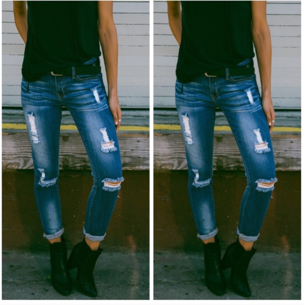 Last M then sold out!  Distressed Skinny Jeans - Picture 4 of 6